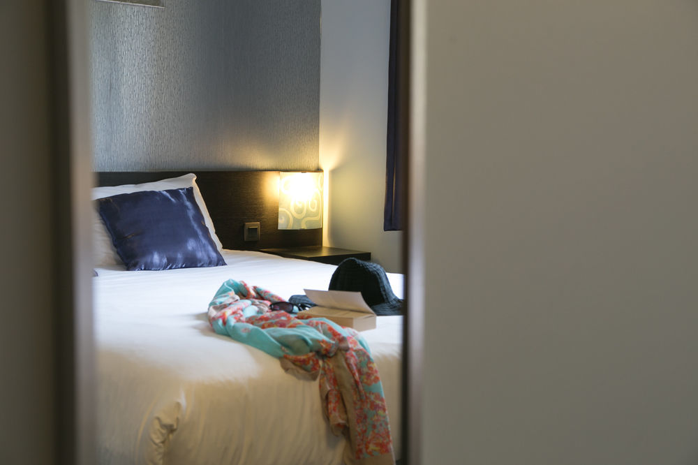 Sure Hotel By Best Western Tours Sud ช็องเบรย์-เล-ตูร์ ภายนอก รูปภาพ